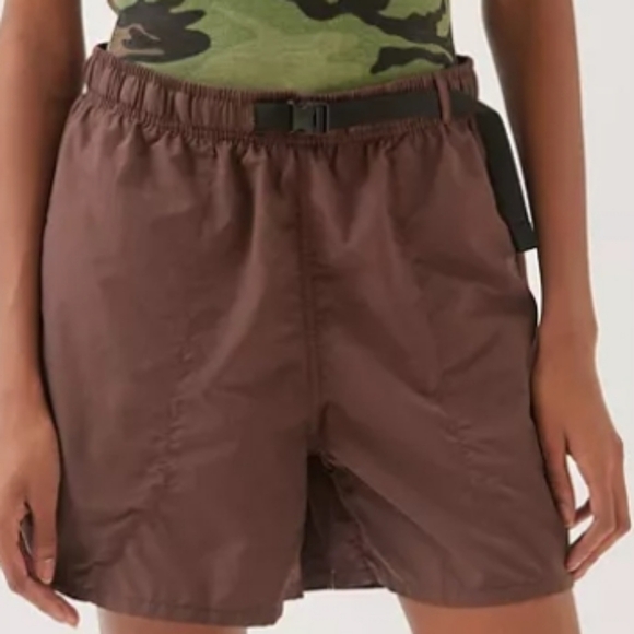 💥BUY 2 GET 1 FREE Market X Smiley UO Exclusive Tech Short, Size M, Color Brown - Picture 5 of 6
